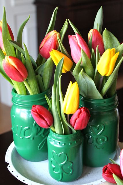 St. Pat's Magic Vases - YoT #stpatricksday #tulip #krylon St. Pat's Magic Vases - YoT #stpatricksday #tulip #krylon