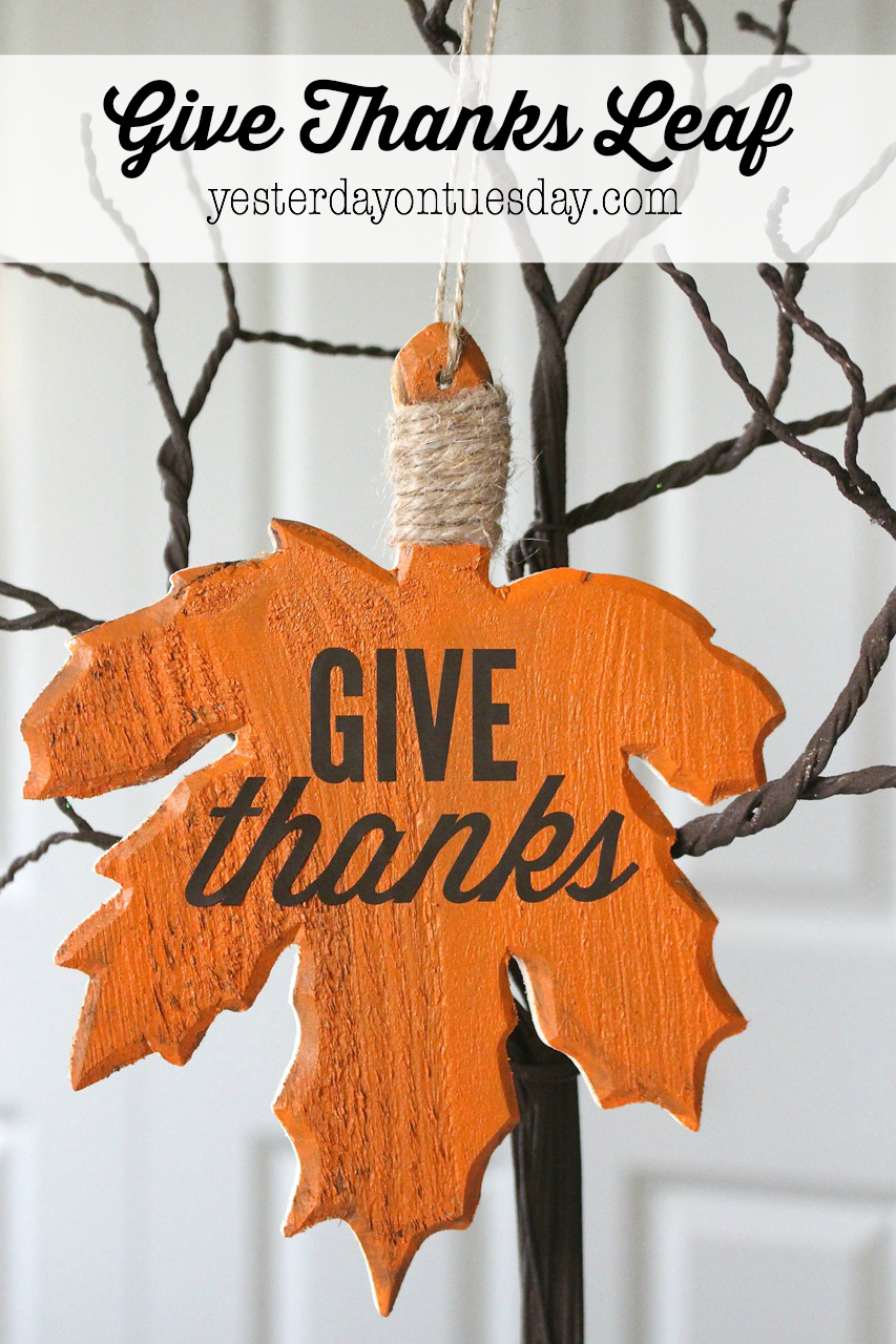 Give Thanks Wooden Leaf