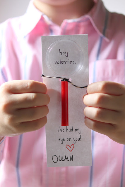 Magnifying Glass Valentines -Dandee Designs #dandeedesigns #valentines #kidsvalentines #valentinesday