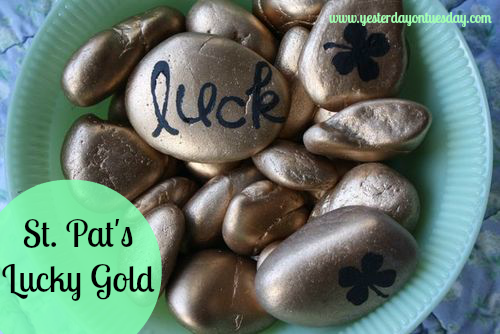St. Pat's Lucky Gold - #yesterdayontuesday #stpatricksday #stpatricksdaycrafts #greencrafts