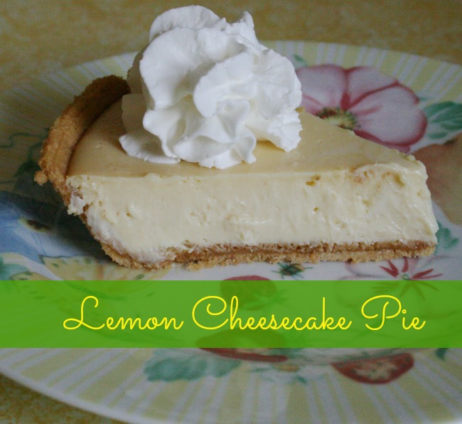 Delicious Lemon Cheesecake Pie