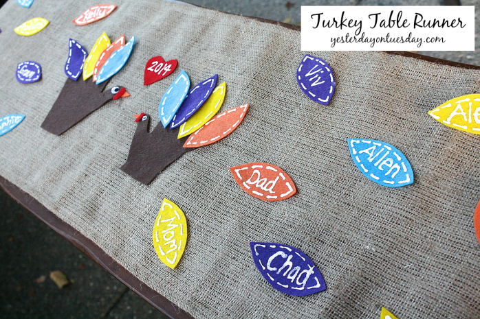 Turkey Table Runner, a great Thanksgiving Kid's craft from http://yesterdayontuesday.com/staging