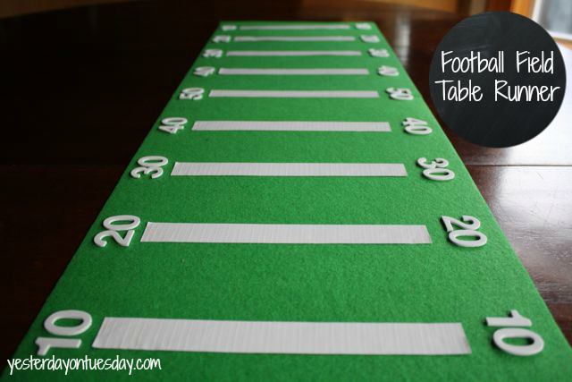 Football Field Table Runner from http://yesterdayontuesday.com/staging #footballparty #footballcrafts