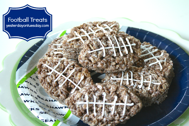 Football Treats from http://yesterdayontuesday.com/staging #footballfood