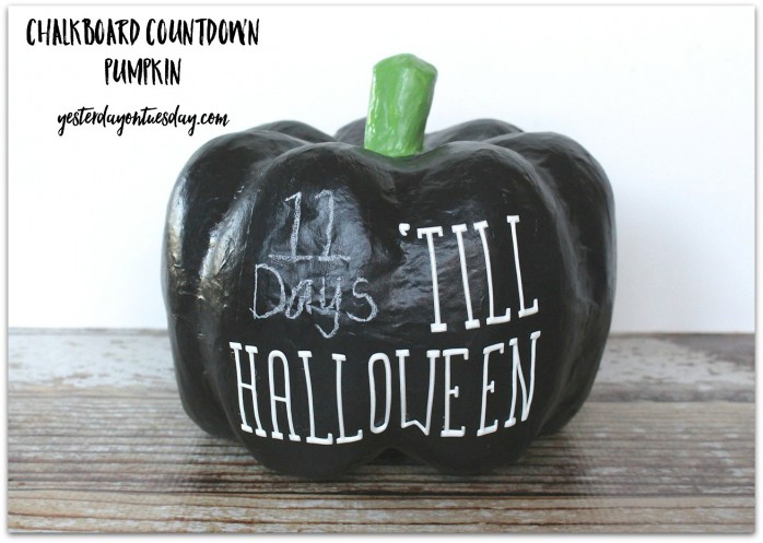 How to make a Chalkboard Countdown Pumpkin for Halloween