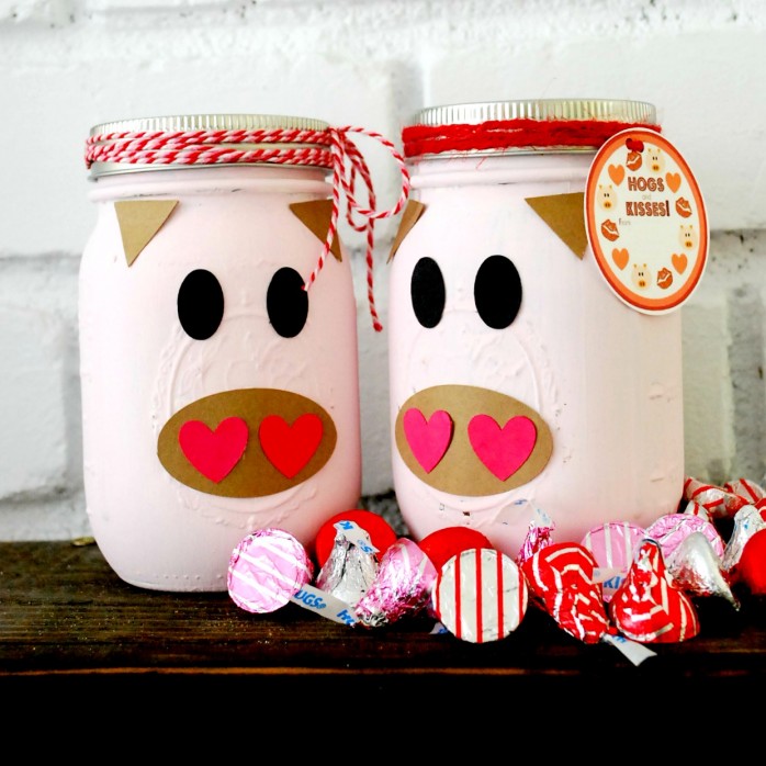Hogs and Kisses Valentines Day Mason Jar by The Silly Pearl