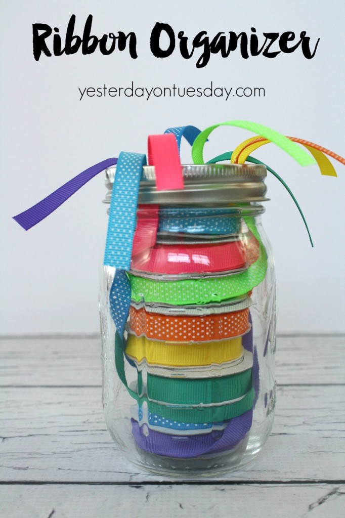 Organize your ribbons in a jar
