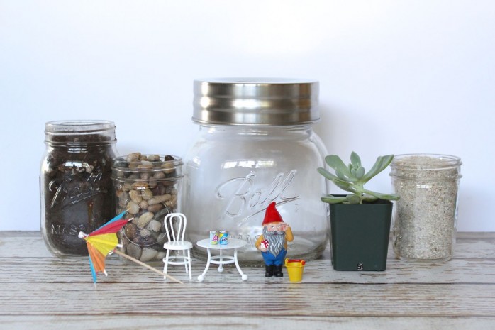 DIY Mason Jar Gnome Garden