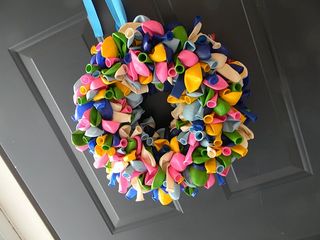 Balloon wreath