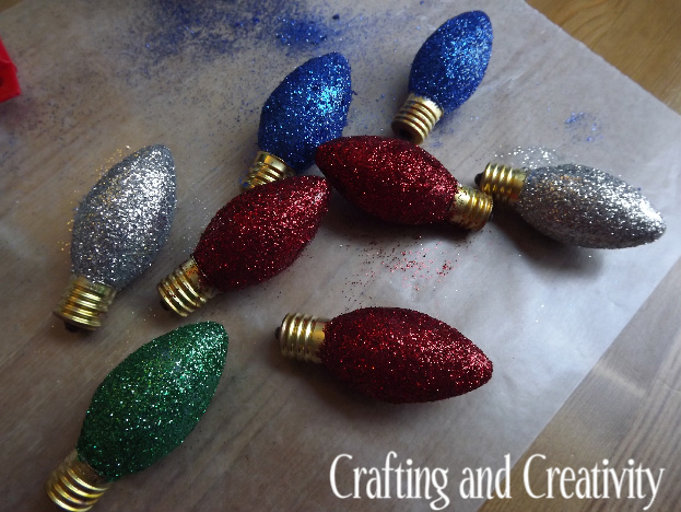 DIY Glitter Christmas Lights 3