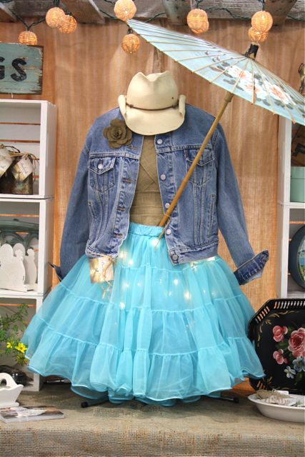 Crinoline-skirt