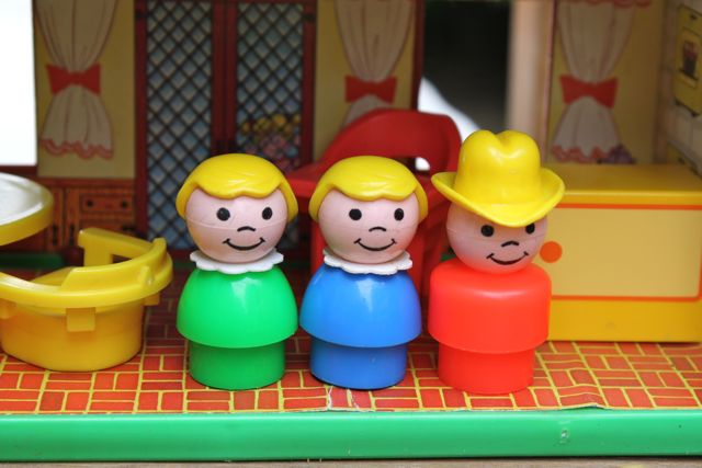 Fisher-price-vintage-little-people