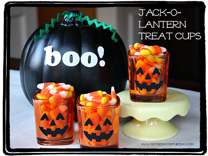 Jack-o-Lantern Treat Cups - YoT #halloween