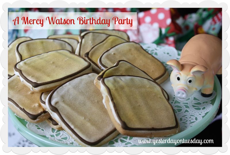 Mercy Watson Birthday Party - Yesterday on Tuesday #mercywatson #pigs #pigparty