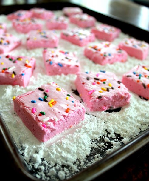 Cake Batter Marshmallows - Bakerita