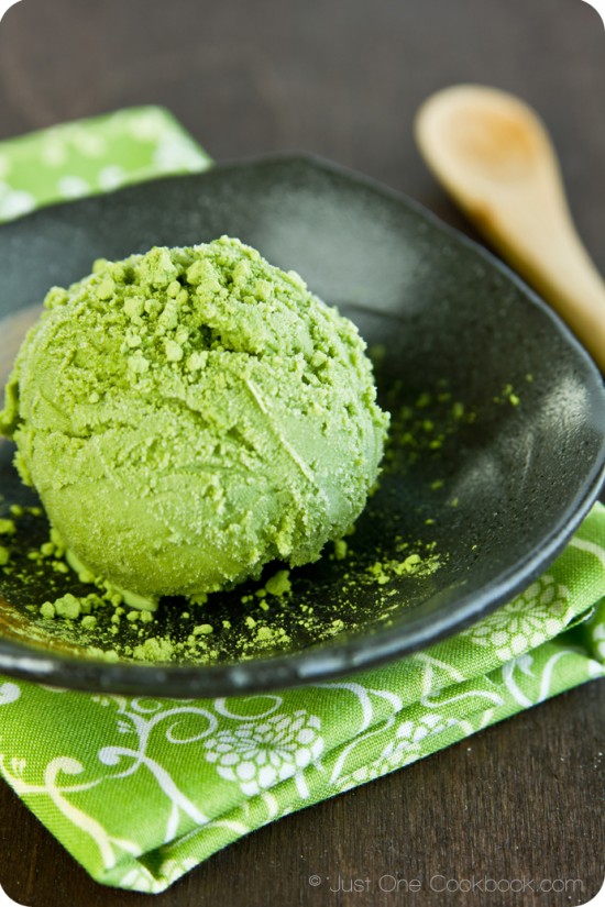 Green Tea Ice Cream - Just One Cookbook