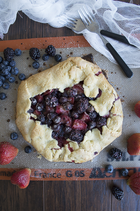 Out-of-the-Pan-Triple-Berry-Pie-5