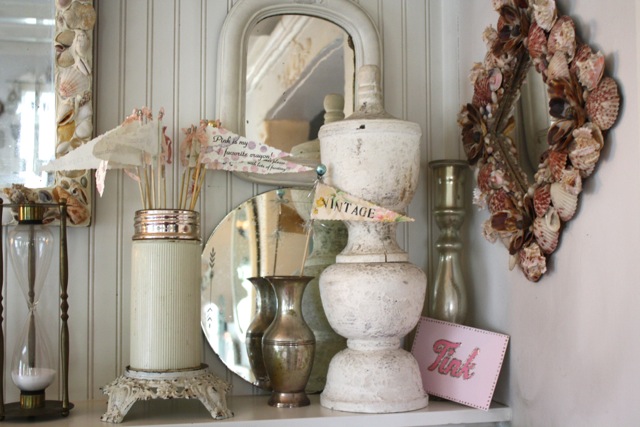 Gorgeous Shabby Chic home with loads of decorating ideas!