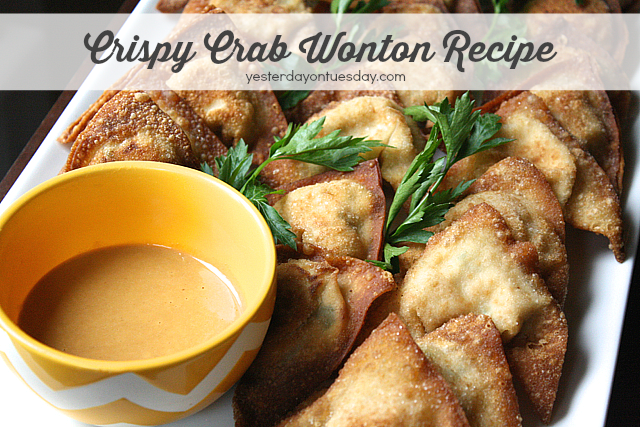 Delicious Crab Wonton Recipe, perfect for holiday entertaining #2014CocktailPartyHop #wontons