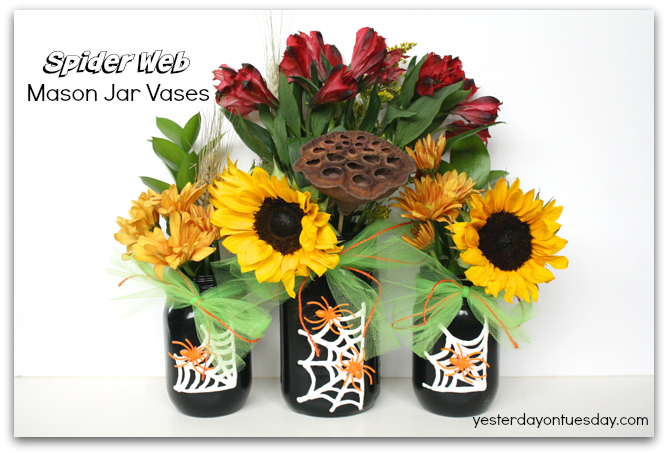 Halloween Mason Jar Vases