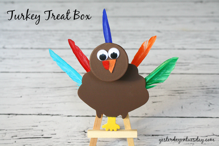 DIY a sweet Turkey Treat Box Thanksgiving craft from https://yesterdayontuesday.com