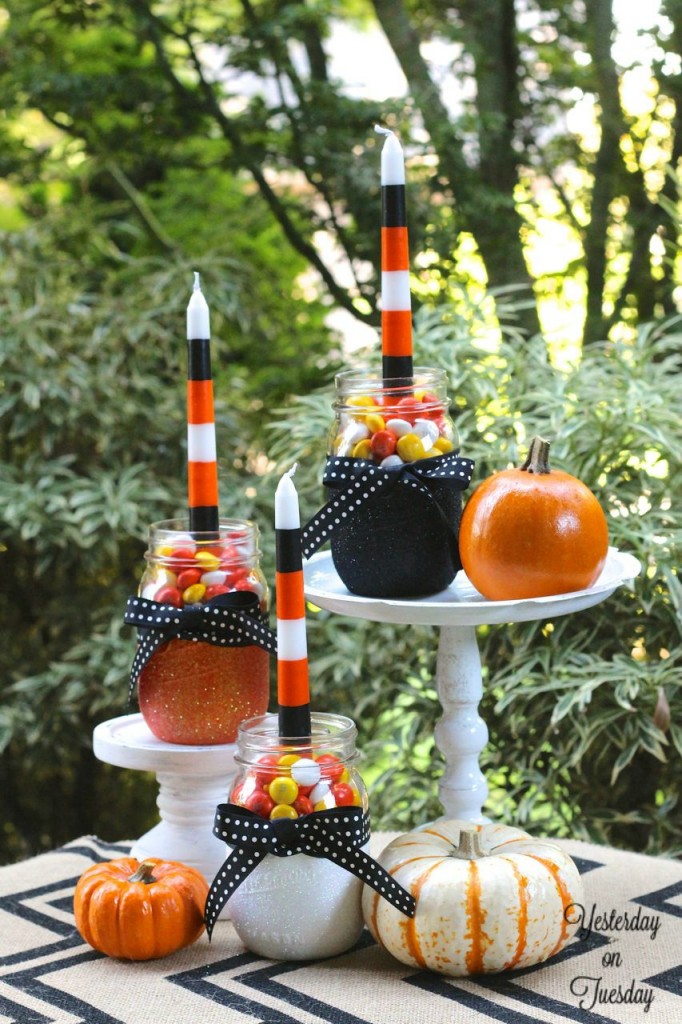 DIY Halloween Mason Jar Candle Holders, a great fall decor project