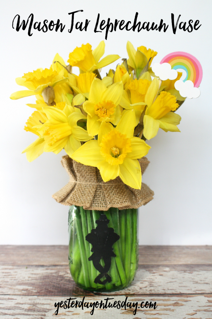 DIY Mason Jar Leprechaun Vase, great for St. Patrick's Day and spring decorating
