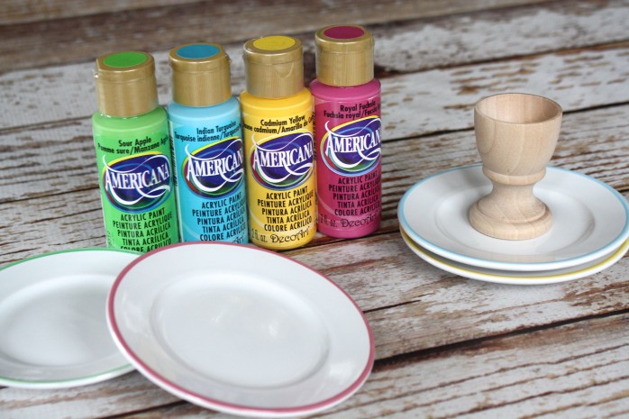 DIY Colorful Cupcake Stands, perfect for Easter and Spring as well as kid's birthday parties!