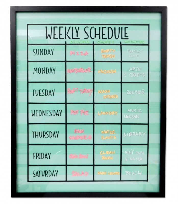 DIY Weekly Schedule Board, a great way to keep the whole family organized for back to school.