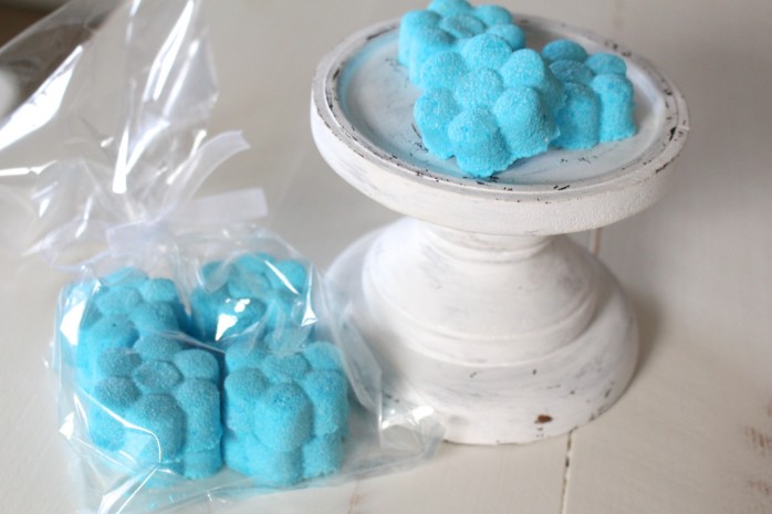 DIY Peppermint Bath Bombs