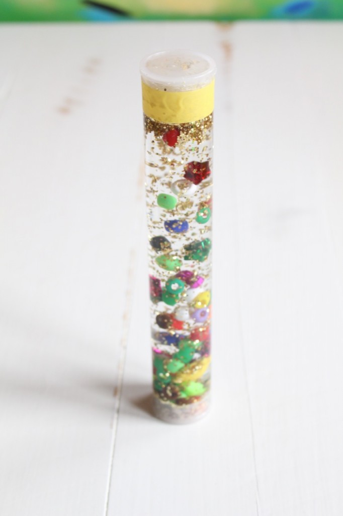 DIY Sensory Bottle: How to make a sensory bottle, great craft for kids.