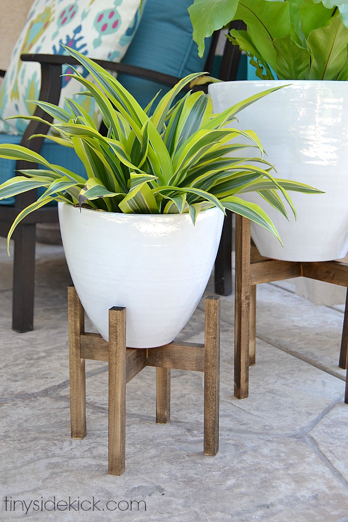 West Elm Inspired Plant Stand