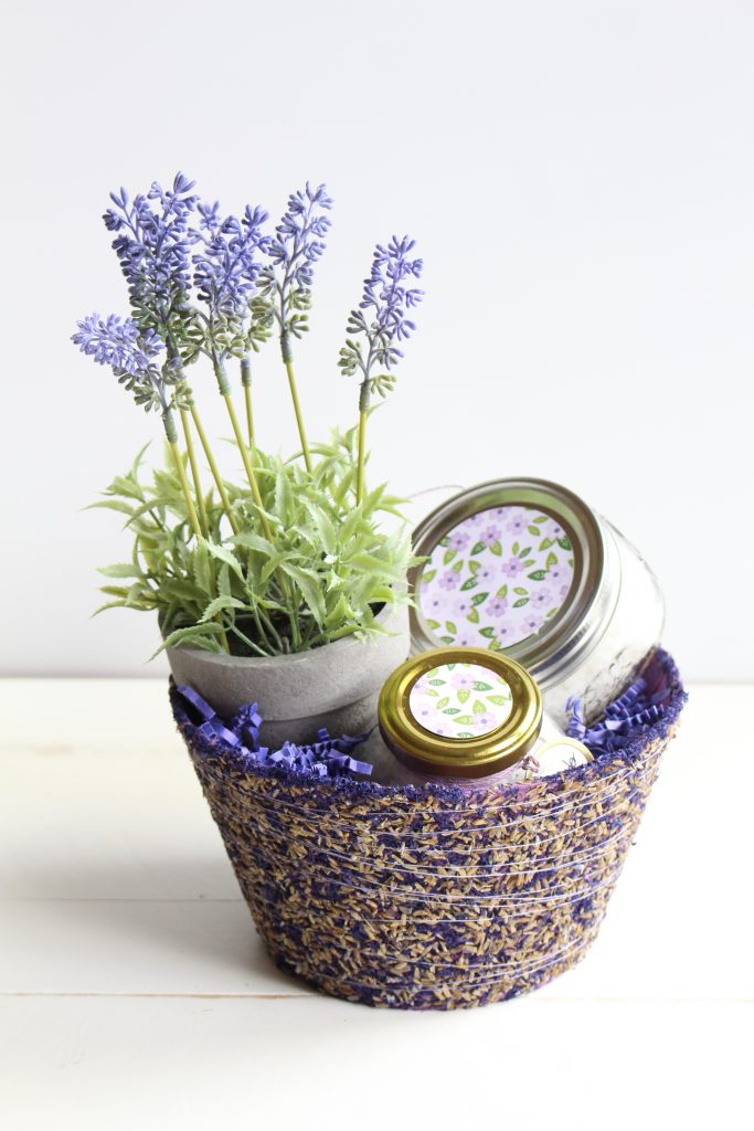 DIY Lavender Gift Basket